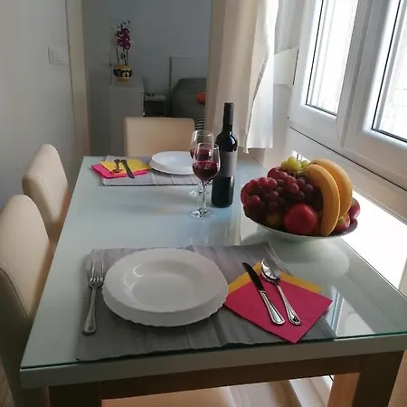 Apartman Petra Póla Kültér fotó